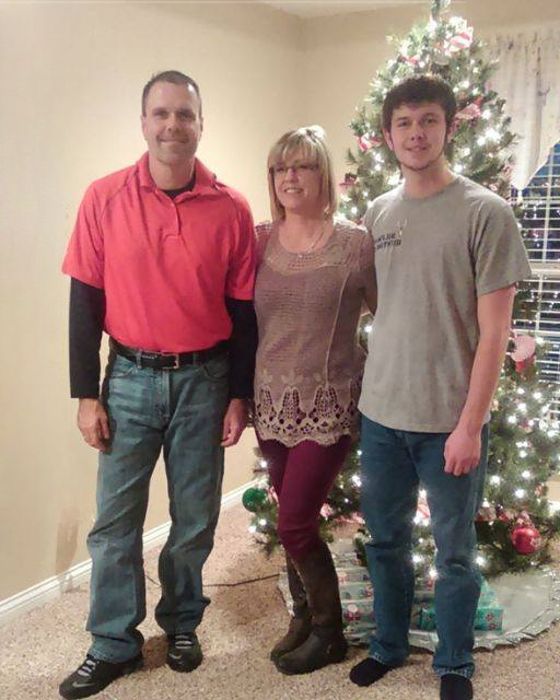 WE SNAPPED ONE LAST HOLIDAY PHOTO—BUT NONE OF US KNEW IT WOULD BE OUR FINAL ONE TOGETHER