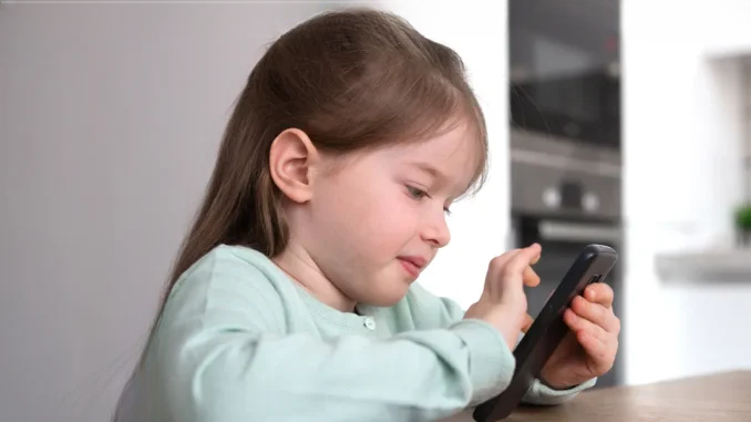My 5-Year-Old Granddaughter Called Me in a Panic – What I Found Left Me Speechless