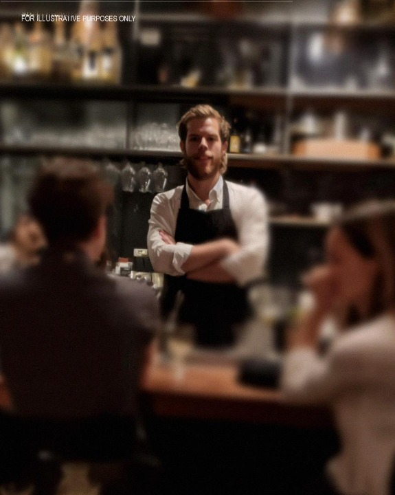 A Waiter Delivered a Dish I Didn’t Order — and His Whisper Turned My Anniversary Upside Down