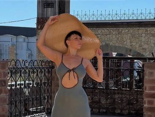 The space between a woman’s legs reveals that she is.!