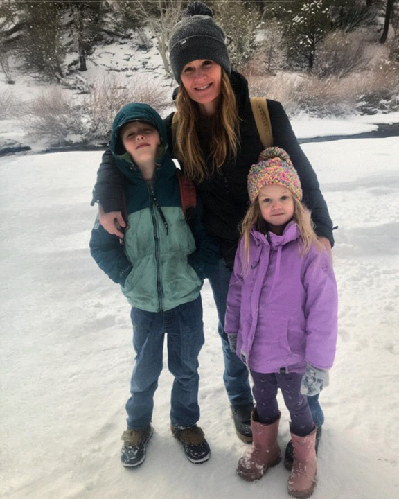 I’m a Single Mom of Two Young Kids – Chores Kept Getting Done Overnight, and Then I Finally Saw It with My Own Eyes